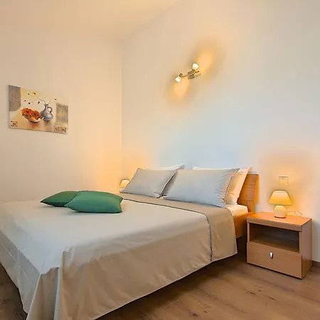 Rotonda Villa *