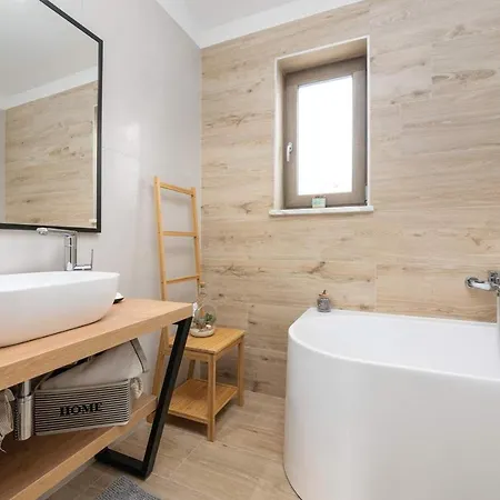 Rotonda Holiday home Lindar