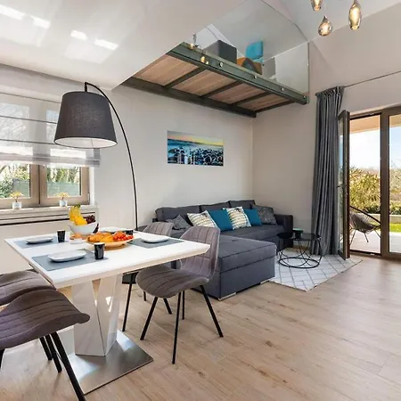 Rotonda Holiday home Lindar